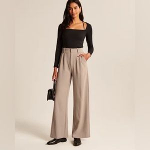 Abercrombie & Fitch Tailored Wide Leg Pants